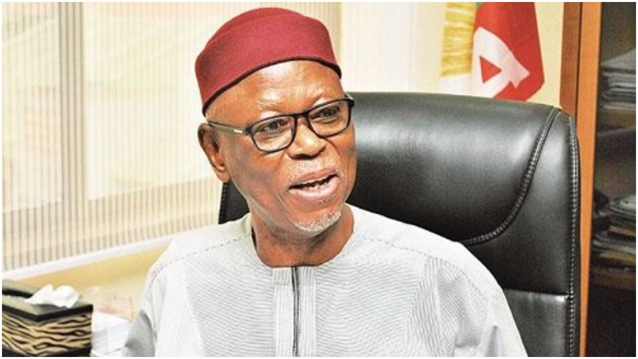 Breaking: APC accuses Oyegun of helping PDP to bounce back