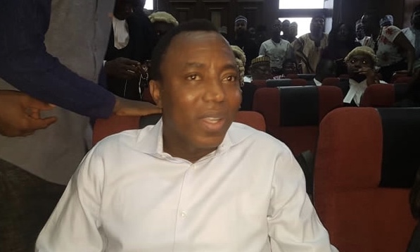 Breaking: DSS releases Sowore, Bakare on bail