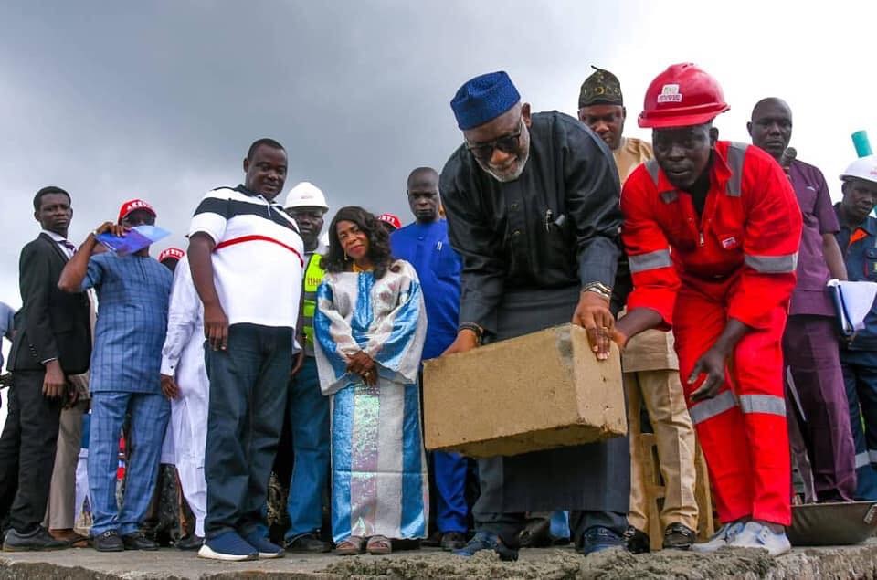 Akeredolu lays foundation for establishment of University by Jimoh Ibrahim