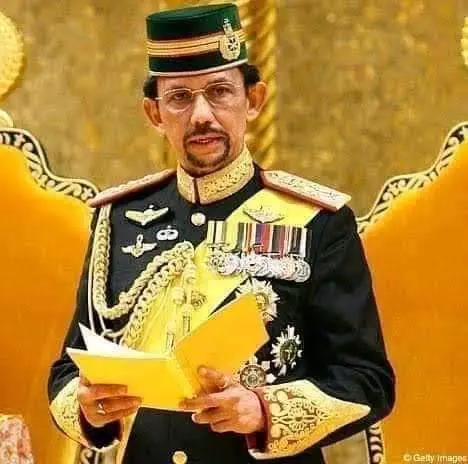 Photo Prime Minister Of Brunei The Man With 7 000 Exotic Cars Starnews