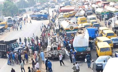 Tanker drivers begin nationwide strike weekend over bad roads, others