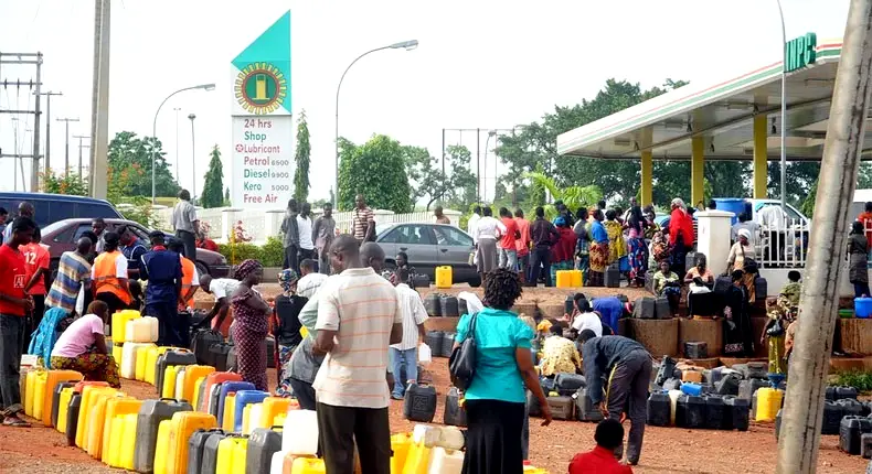 Petrol shortage emerges in Lagos, Akure