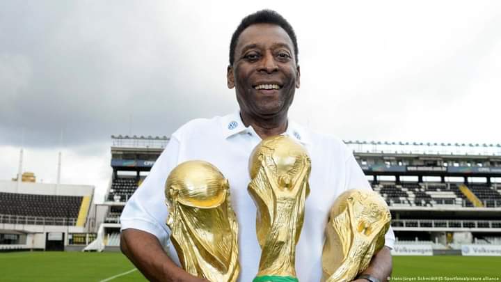 Football Legend, Pele Dies at 82