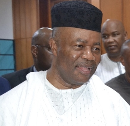 Again, EFCC invites Akpabio over corruption allegation