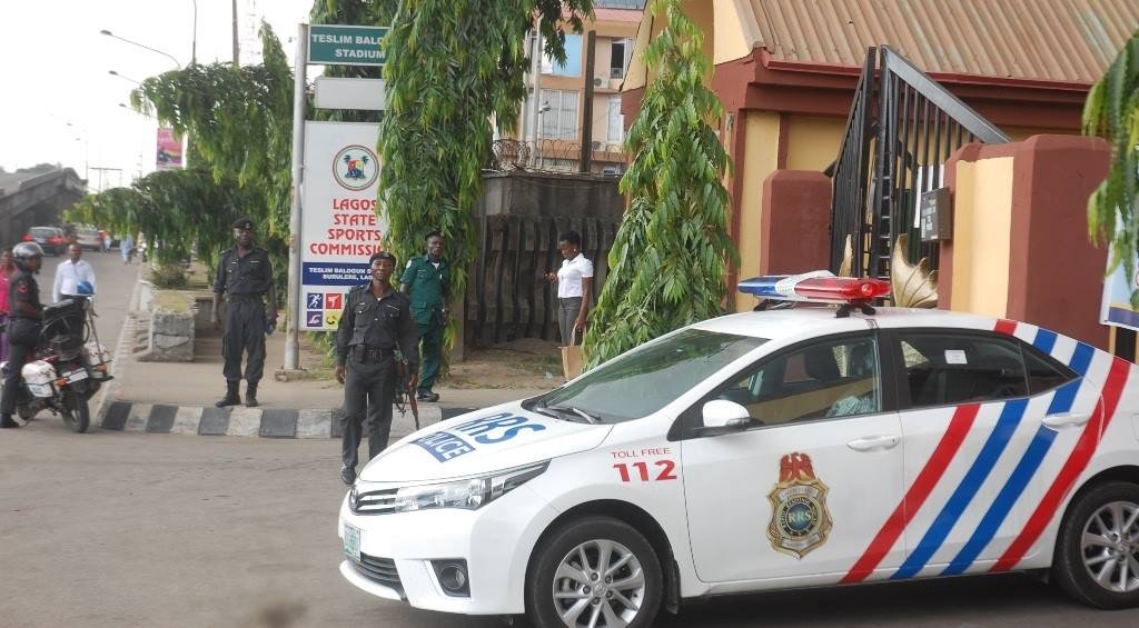 Police rescue 50 stranded foreigners in Lagos building