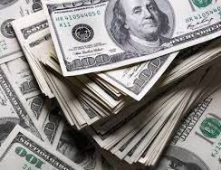US Dollar Tumbles as Trump’s Greenland Controversy Rattles Investors Worldwide