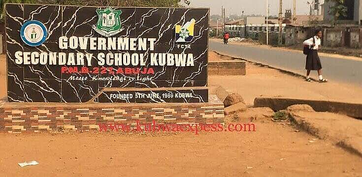 Striking NUT Members Chase Students, Teachers Out of Schools