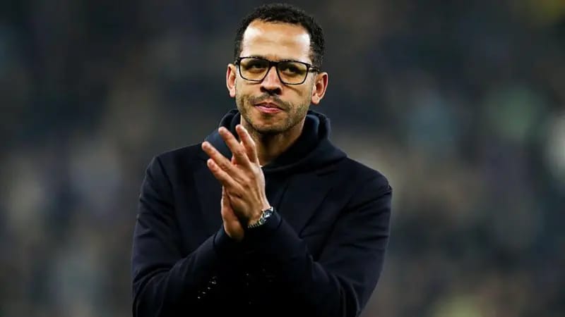 Chelsea Sack Liam Rosenior Following Five Straight Defeats