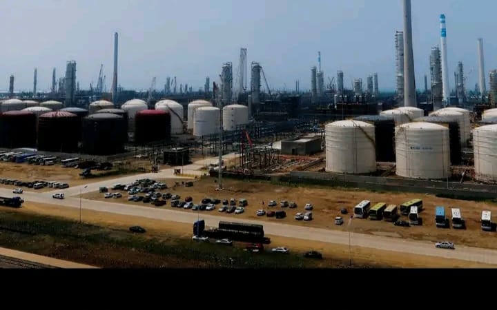 U.S. Slams Sanctions on Chinese Refinery Over Iran Crude Deal